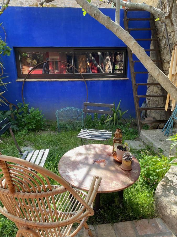 Maison Dans Jardin Villeseque-des-Corbieres Exterior foto