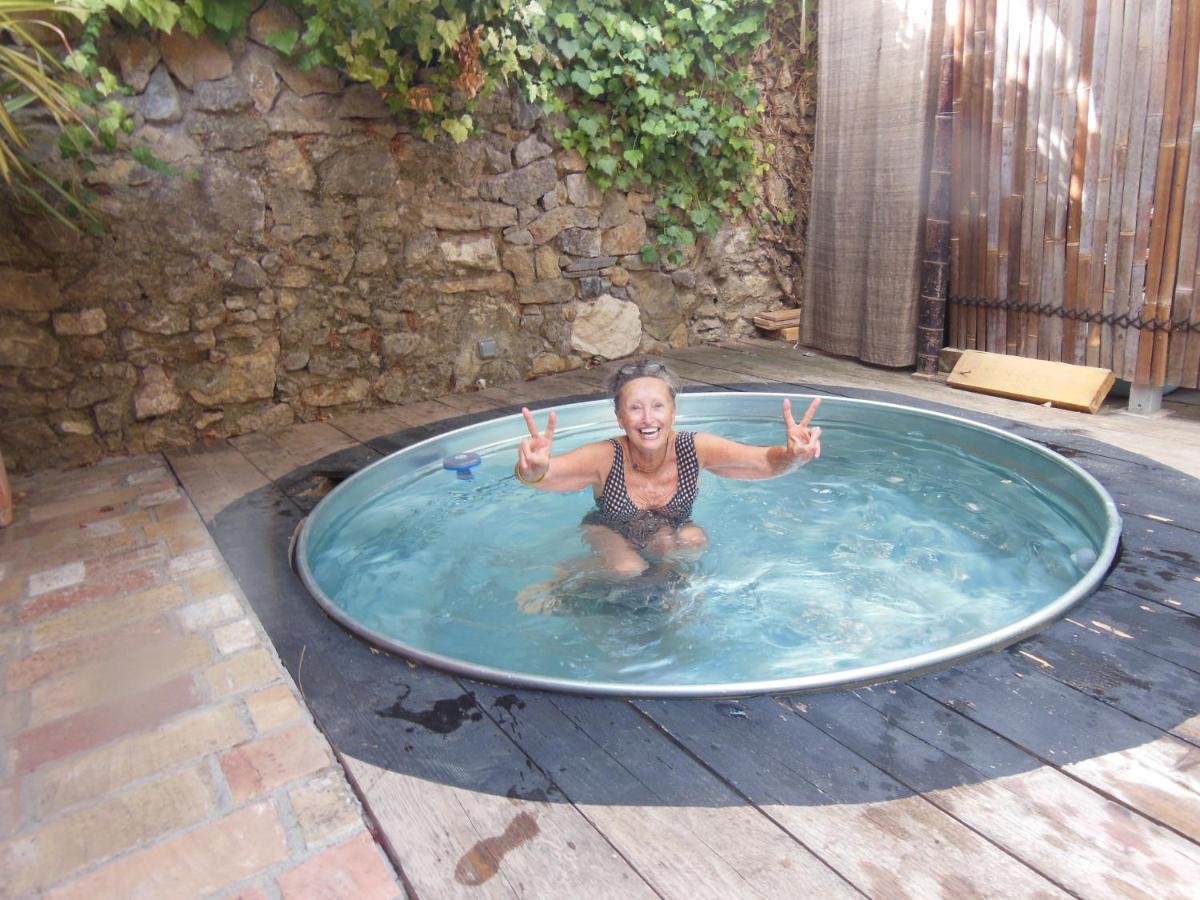 Maison Dans Jardin Villeseque-des-Corbieres Exterior foto
